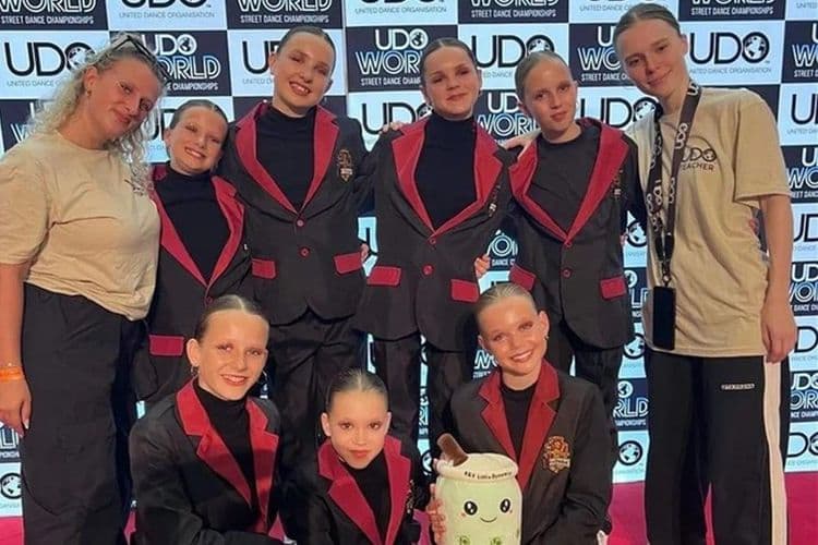 https://res.cloudinary.com/rapenvrank/image/upload/v1728413904/medium_blackpool2_b4049bc5fd.jpg